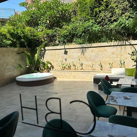 阿齐·卡斯特罗Cbh Sicitaly Group住宿加早餐旅馆 外观 照片