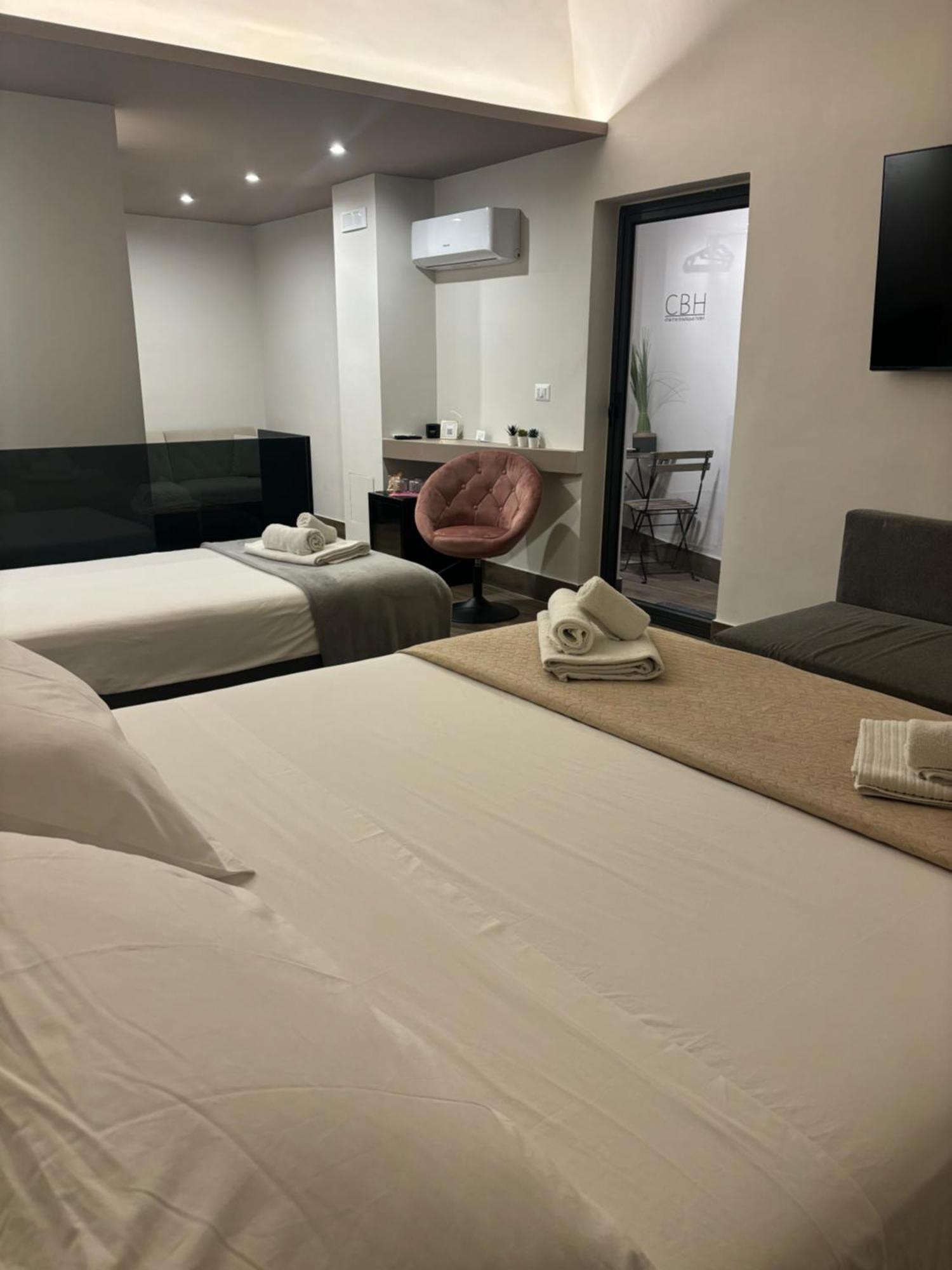 阿齐·卡斯特罗Cbh Sicitaly Group住宿加早餐旅馆 外观 照片